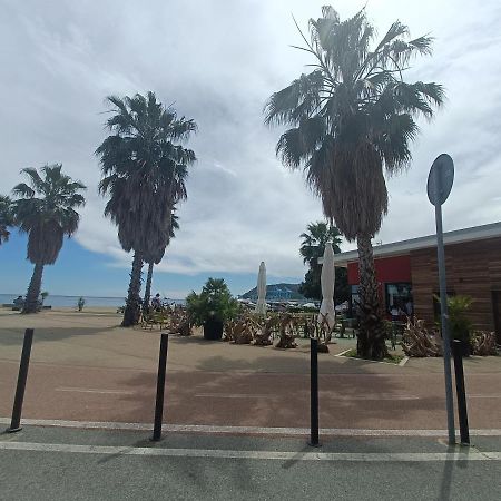 Casa Vacanze Via Nizza 57 Zinola-Wifi 사보나 외부 사진