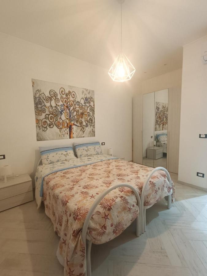 Casa Vacanze Via Nizza 57 Zinola-Wifi 사보나 외부 사진