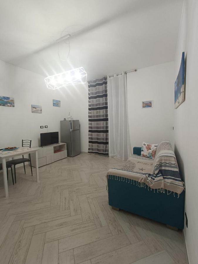 Casa Vacanze Via Nizza 57 Zinola-Wifi 사보나 외부 사진