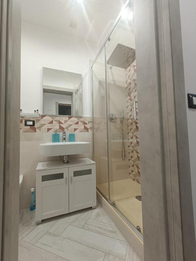 Casa Vacanze Via Nizza 57 Zinola-Wifi 사보나 외부 사진