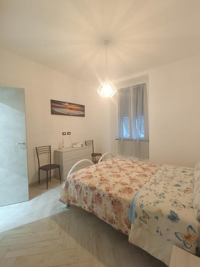 Casa Vacanze Via Nizza 57 Zinola-Wifi 사보나 외부 사진