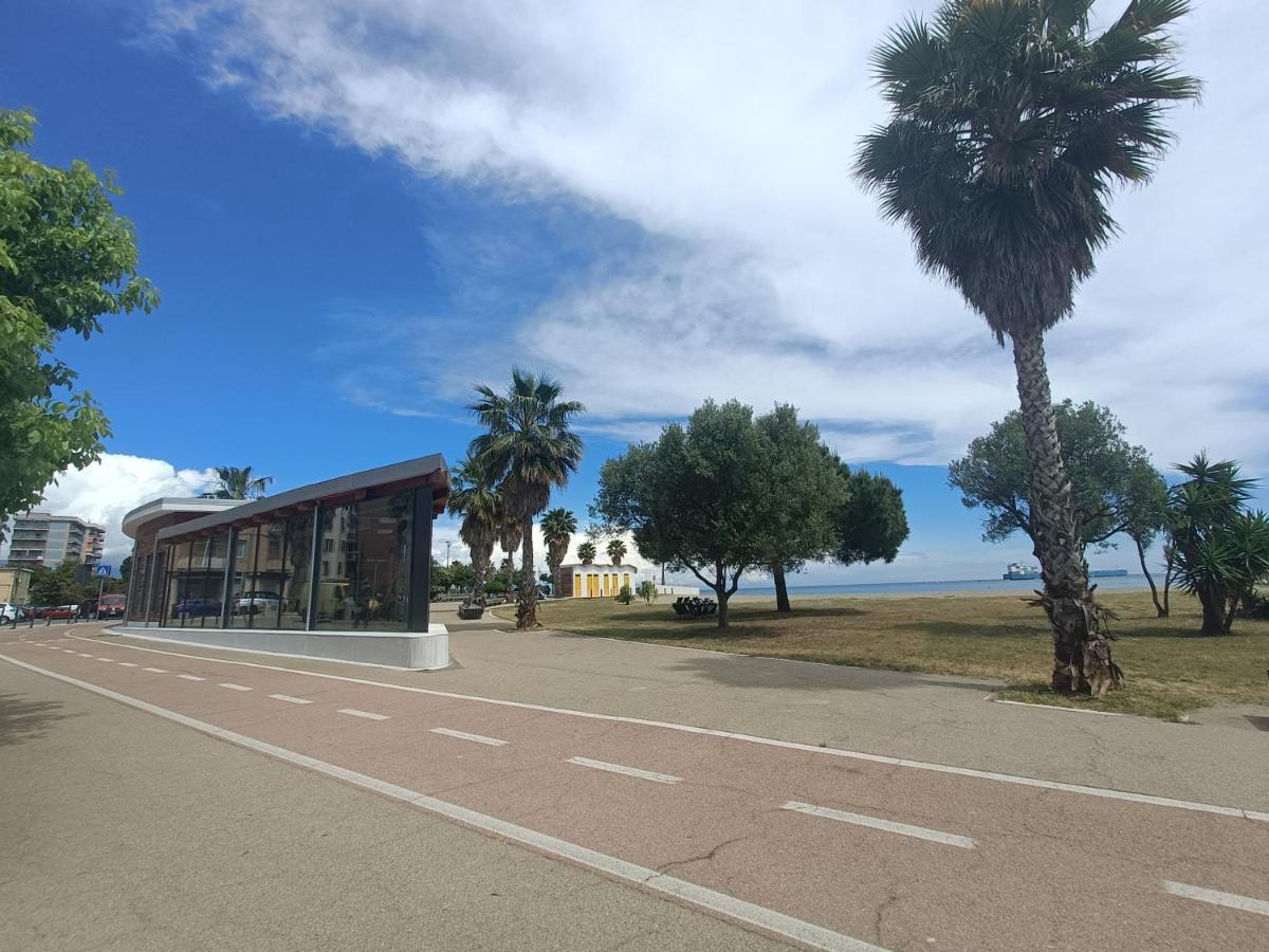 Casa Vacanze Via Nizza 57 Zinola-Wifi 사보나 외부 사진