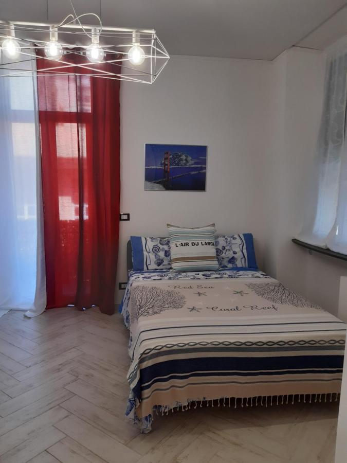 Casa Vacanze Via Nizza 57 Zinola-Wifi 사보나 외부 사진
